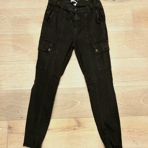 GOOD AMERICAN - Cargo Front Slit Pants - Sz 31